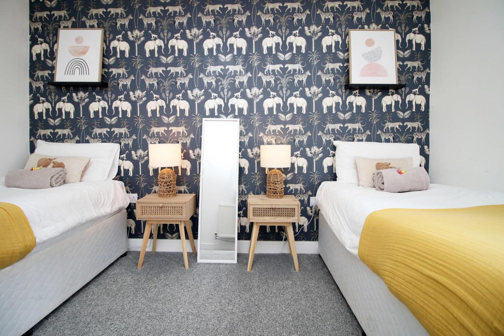 Prospect Cottage Fabulous Home In Stunning Rhondda Valley By Staystaycations Treorky Kültér fotó